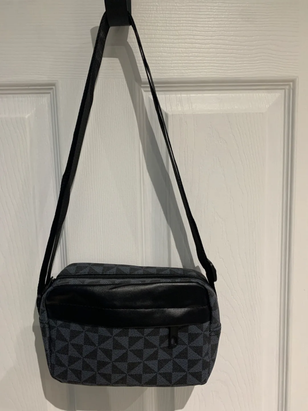 Black Patterned Crossbody Bag image indicator(2)
