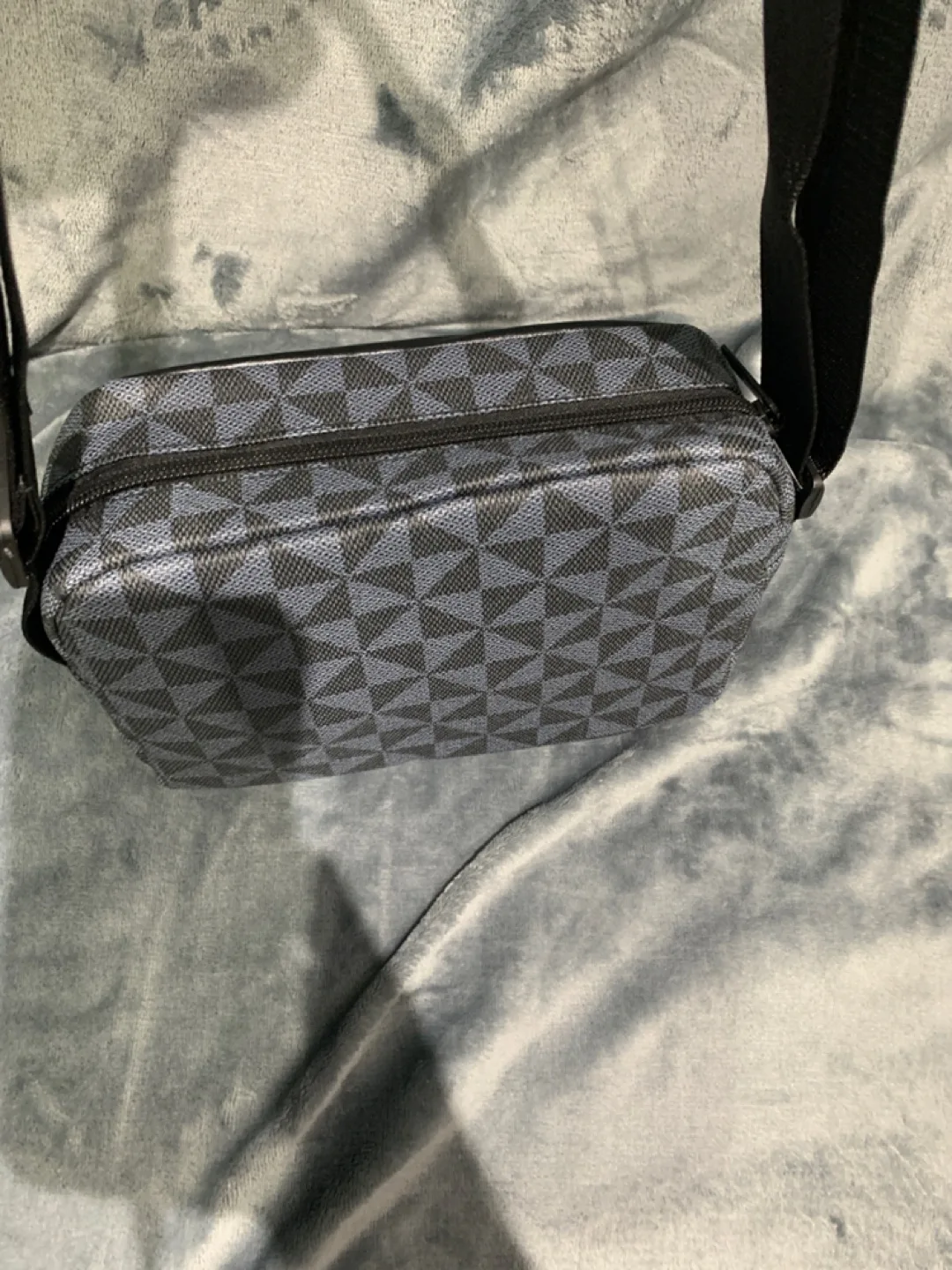 Black Patterned Crossbody Bag image indicator(3)