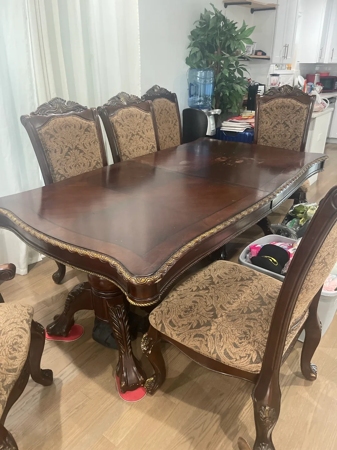 Dining Table with 6 Chairs thumbnail
