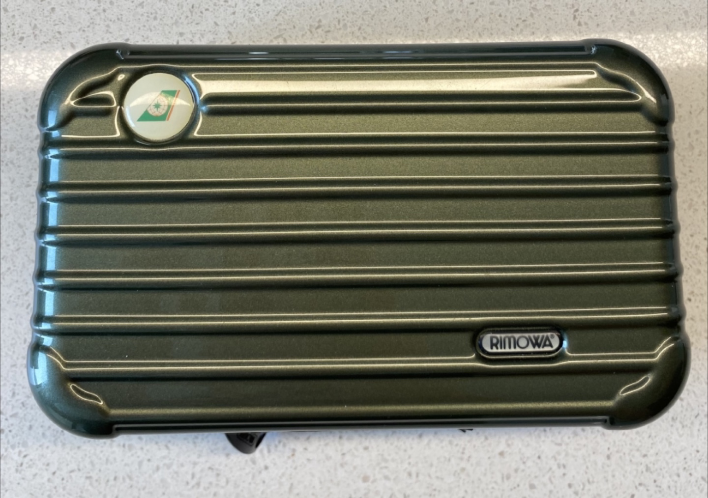Rimowa Olive Green Travel/ Beauty Case - photo 2