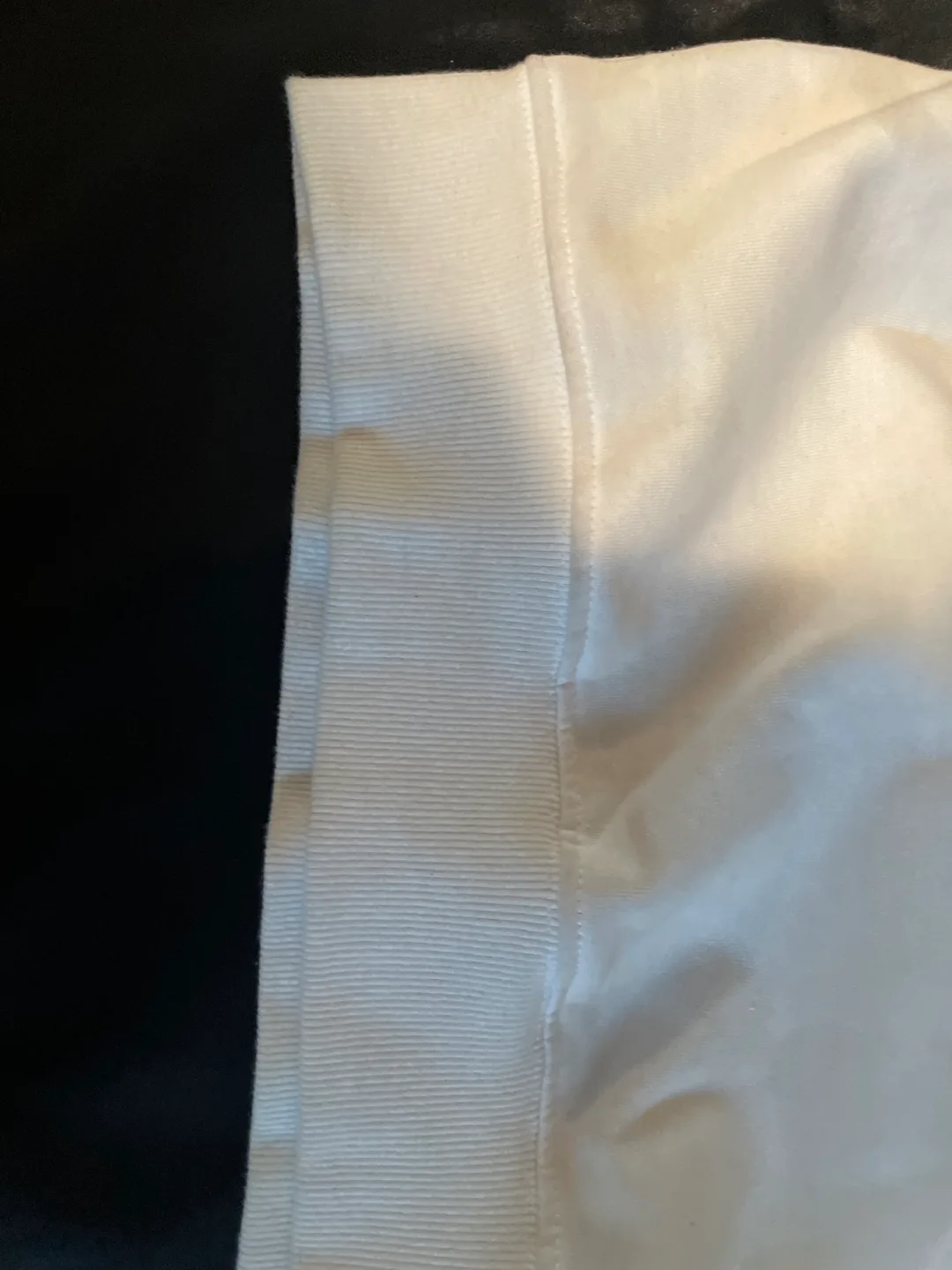 White hm crewneck image indicator(2)