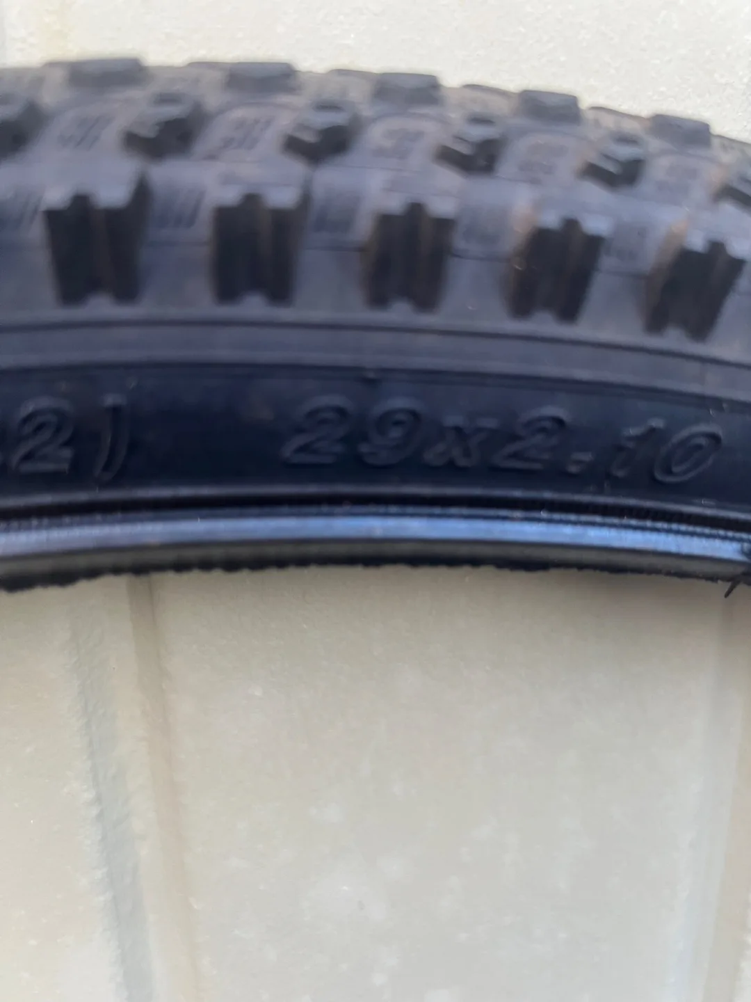 Mountain Bike Tire 29x2.10 thumbnail