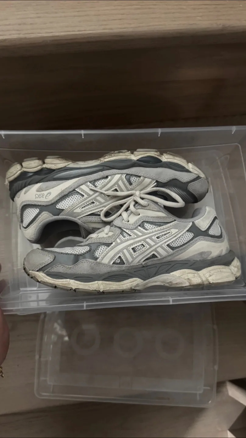 Asics 1201A789 Running Shoes - US 5 thumbnail