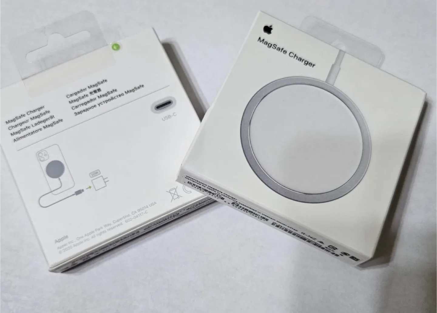 New Apple MagSafe Charger thumbnail
