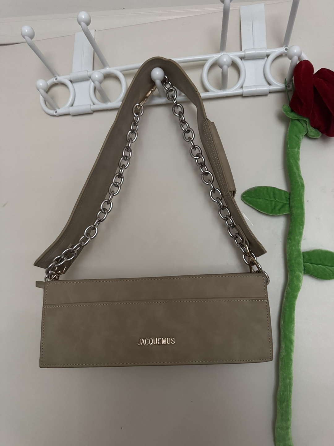 Jacquemus Chain Shoulder Bag
