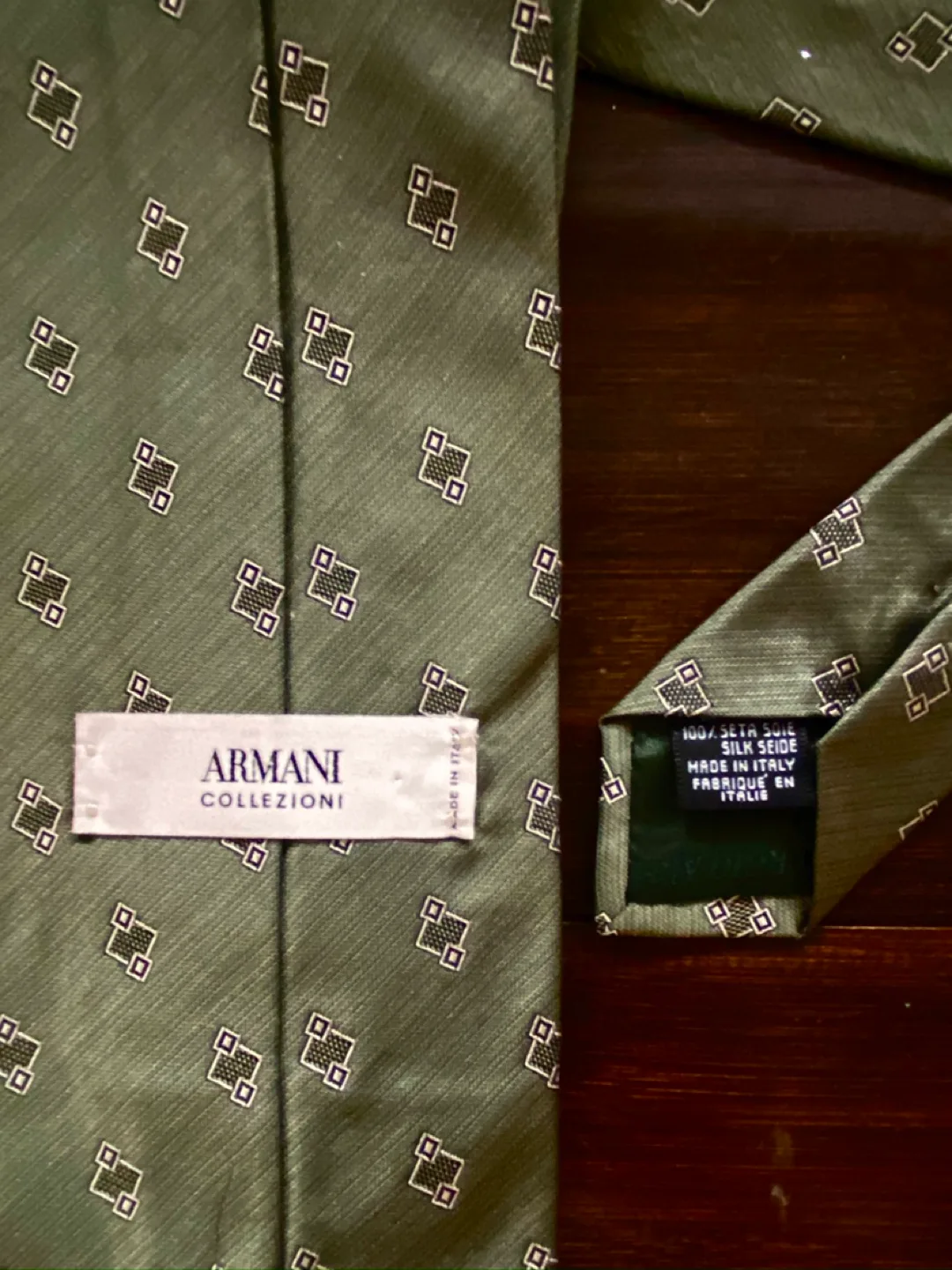 Giorgio Armani Silk Tie - VTG image indicator(3)