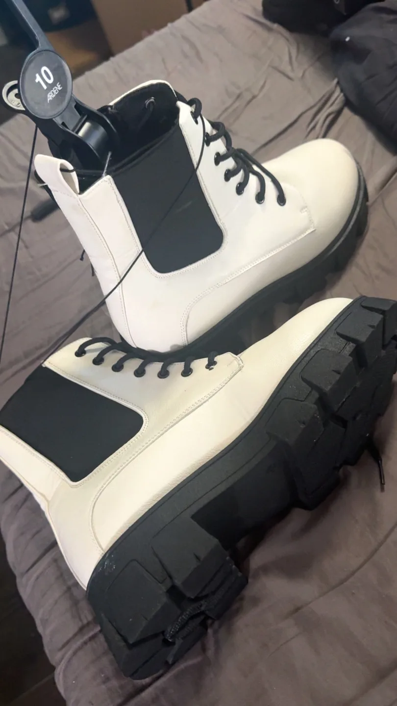 Ardene White Chelsea Boots - Size 10 thumbnail