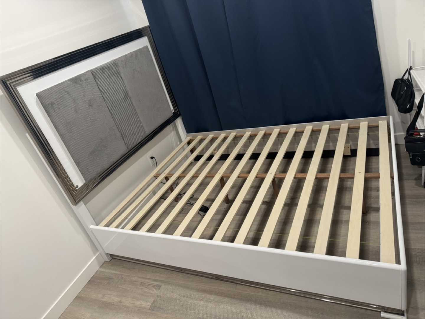 Queen Size Bed Frame with LED Lighting - photo 2