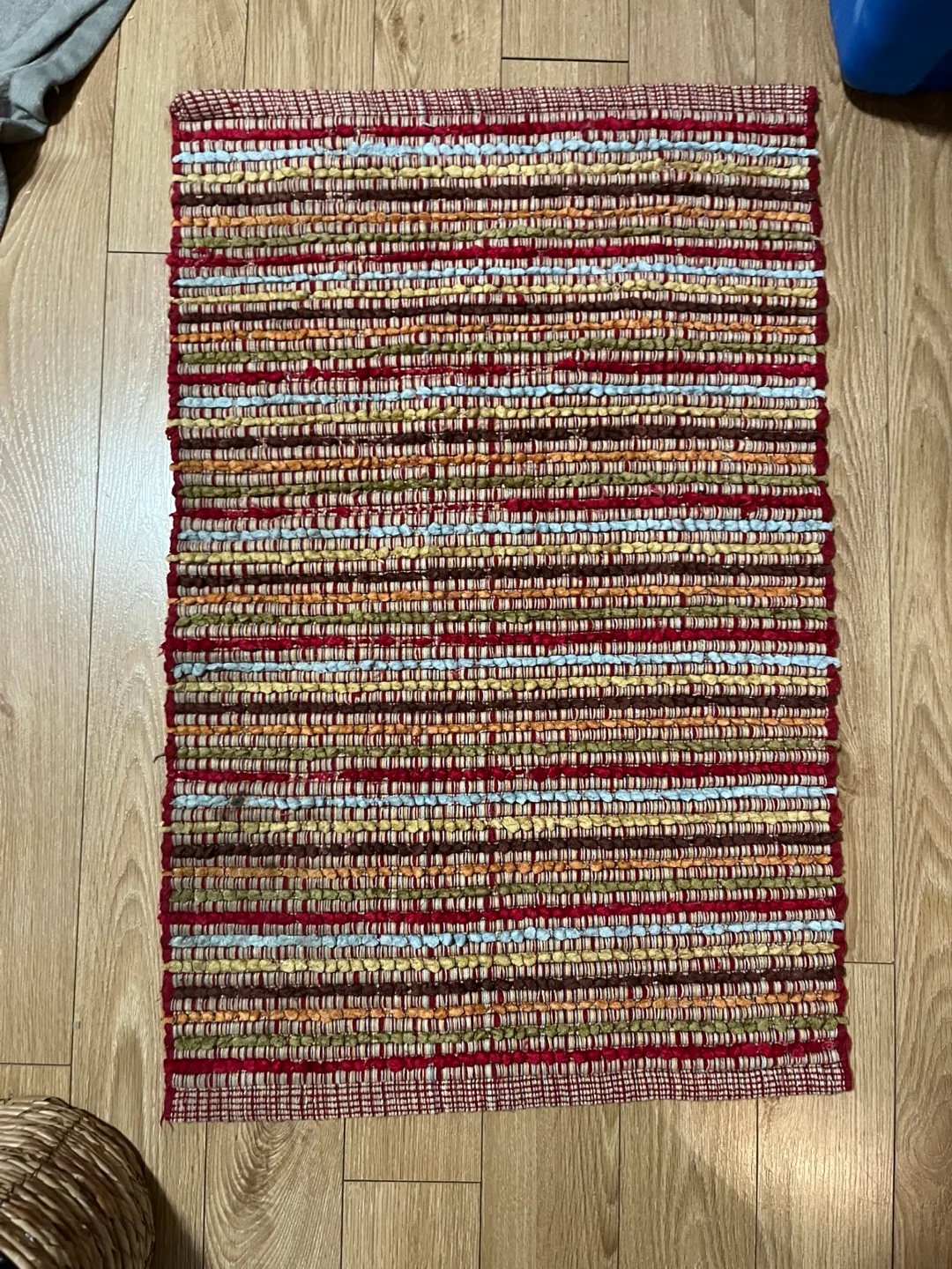 Area Rug thumbnail