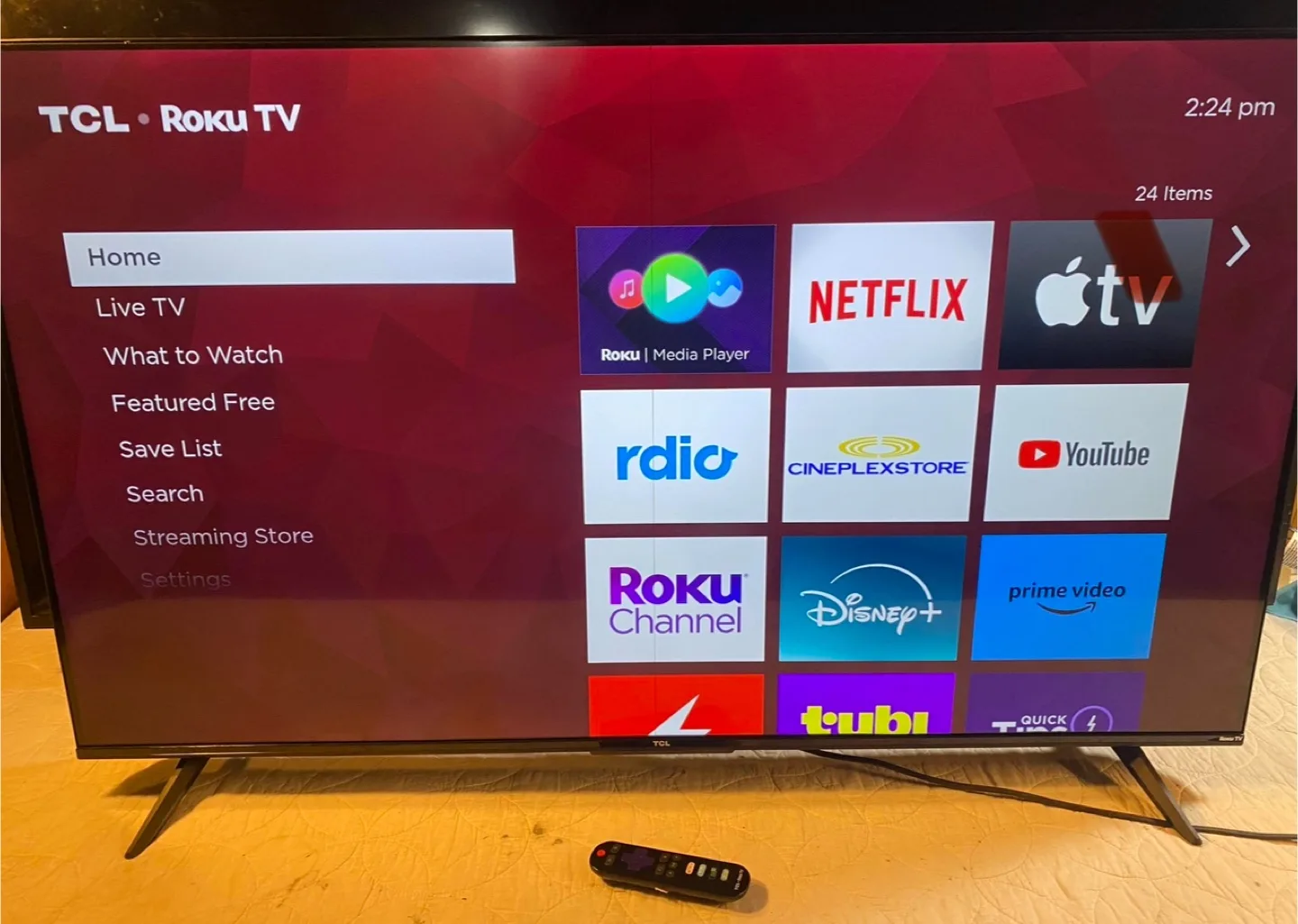 43” TCL Smart Roku TV thumbnail