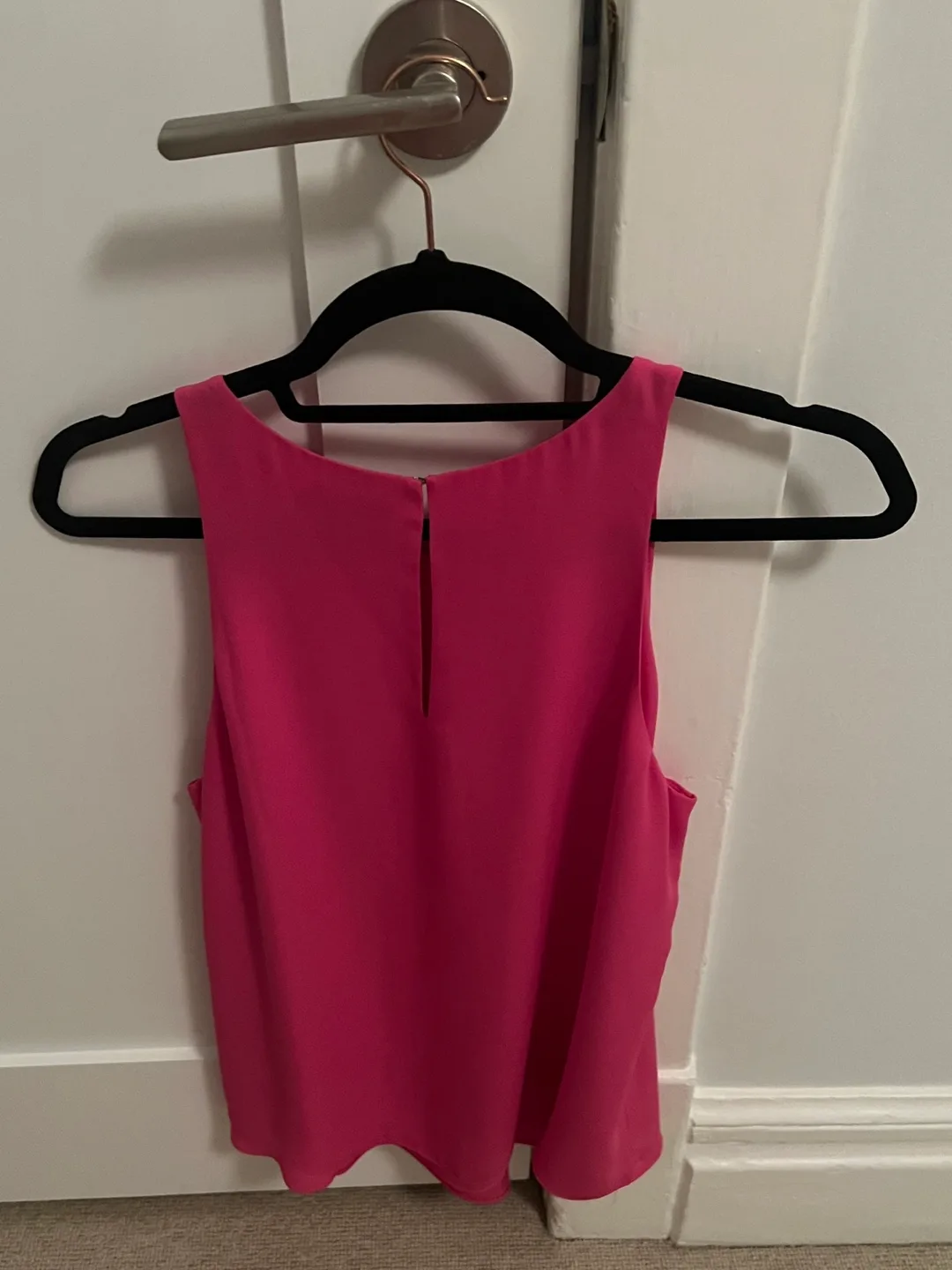 RW&CO. Pink Sleeveless Top - Size M image indicator(4)