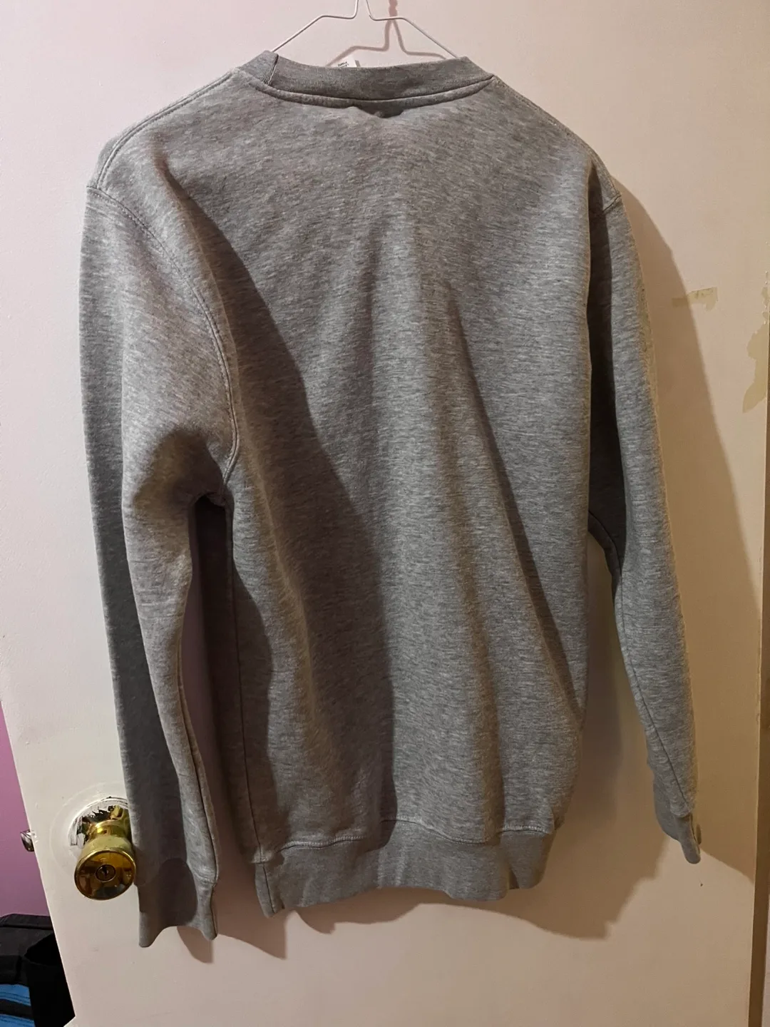 Boston Massachusetts Grey Sweatshirt - Size S image indicator(2)