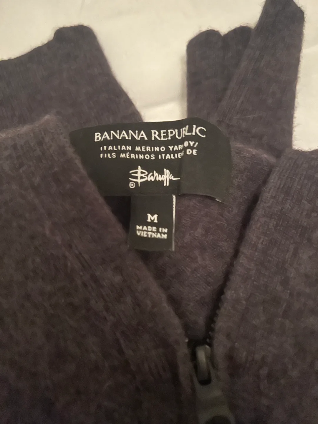 Banana Republic Merino Wool Sweater image indicator(2)
