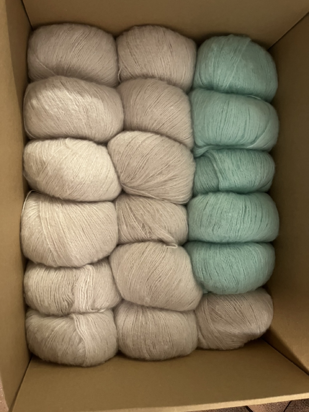 Yarn Bundle - Beige & Mint Green
