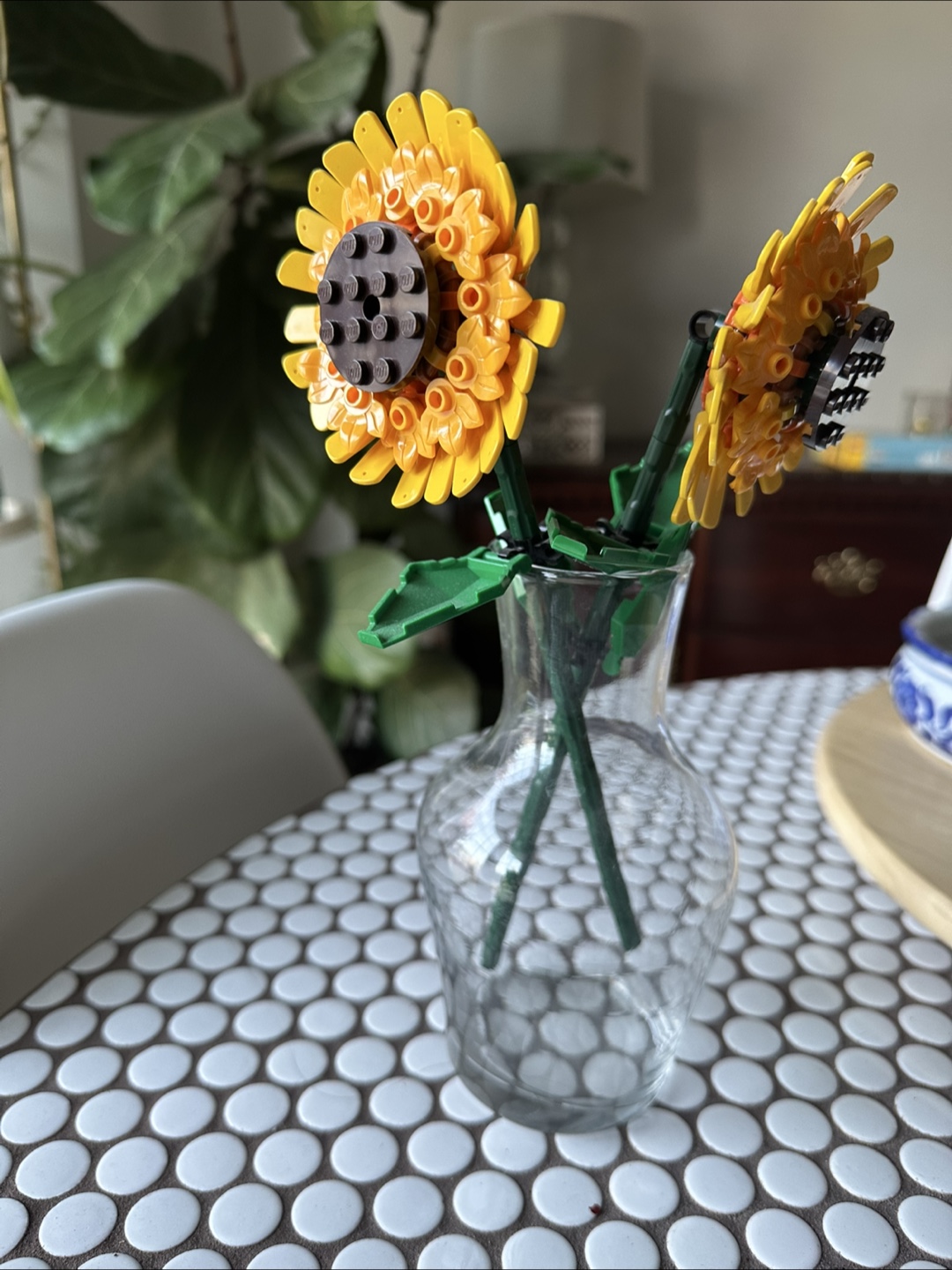 LEGO Sunflower kit - no missing pieces - photo 2