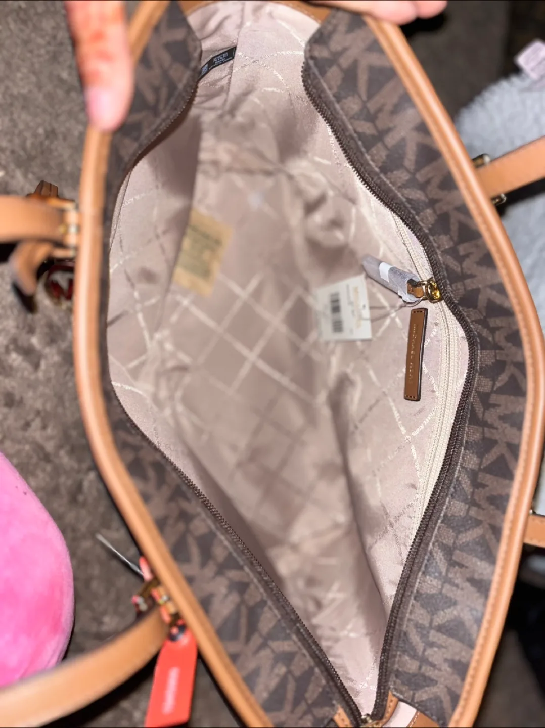 Michael Kors Jet Set Item Tote - Brown image indicator(3)