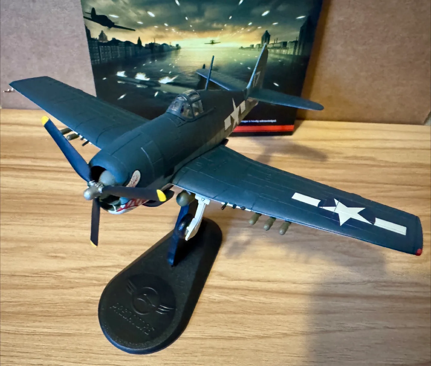 Corgi Grumman Hellcat F6F-3 1:72 Scale thumbnail