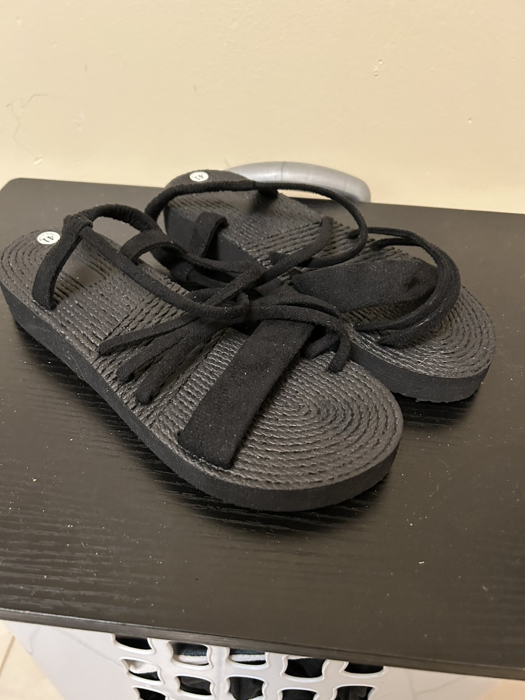 NEW ladies slip on sandals - photo 5