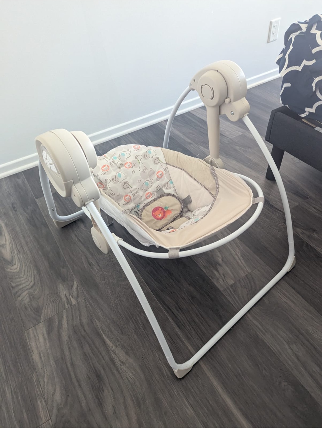 Fisher-Price Infant Soother Swing