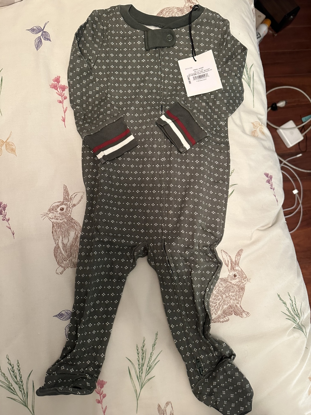 Heart & Hand - 2 Brand new baby sleepsuits - with tags - photo 2