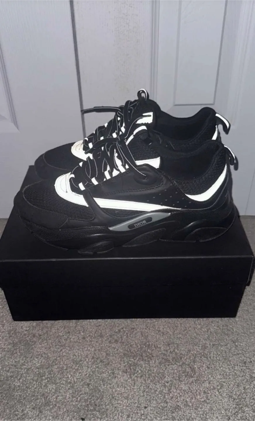 Dior B22 Black thumbnail