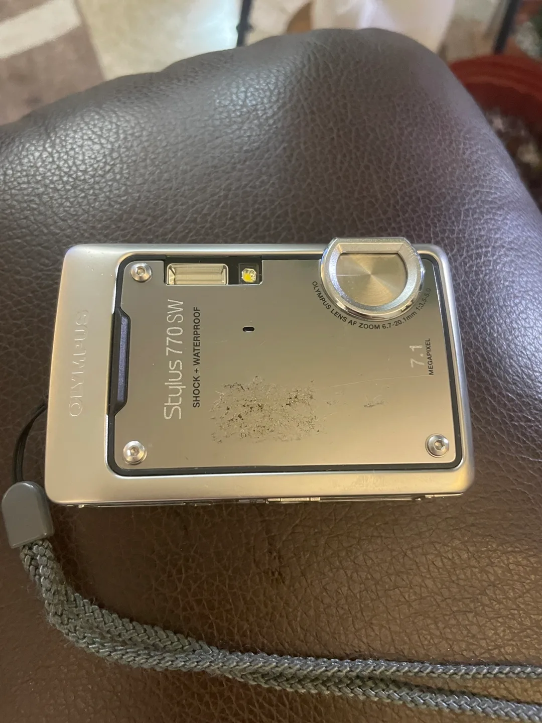Olympus Stylus 770 SW Digital Camera thumbnail