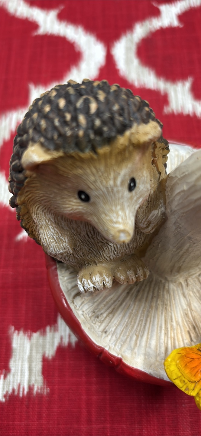 Hedgehog on Mushroom Figurine - photo 4