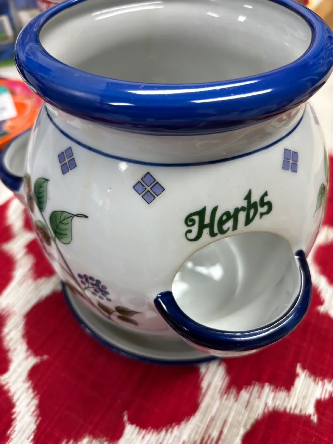 Ceramic Herb Keeper thumbnail