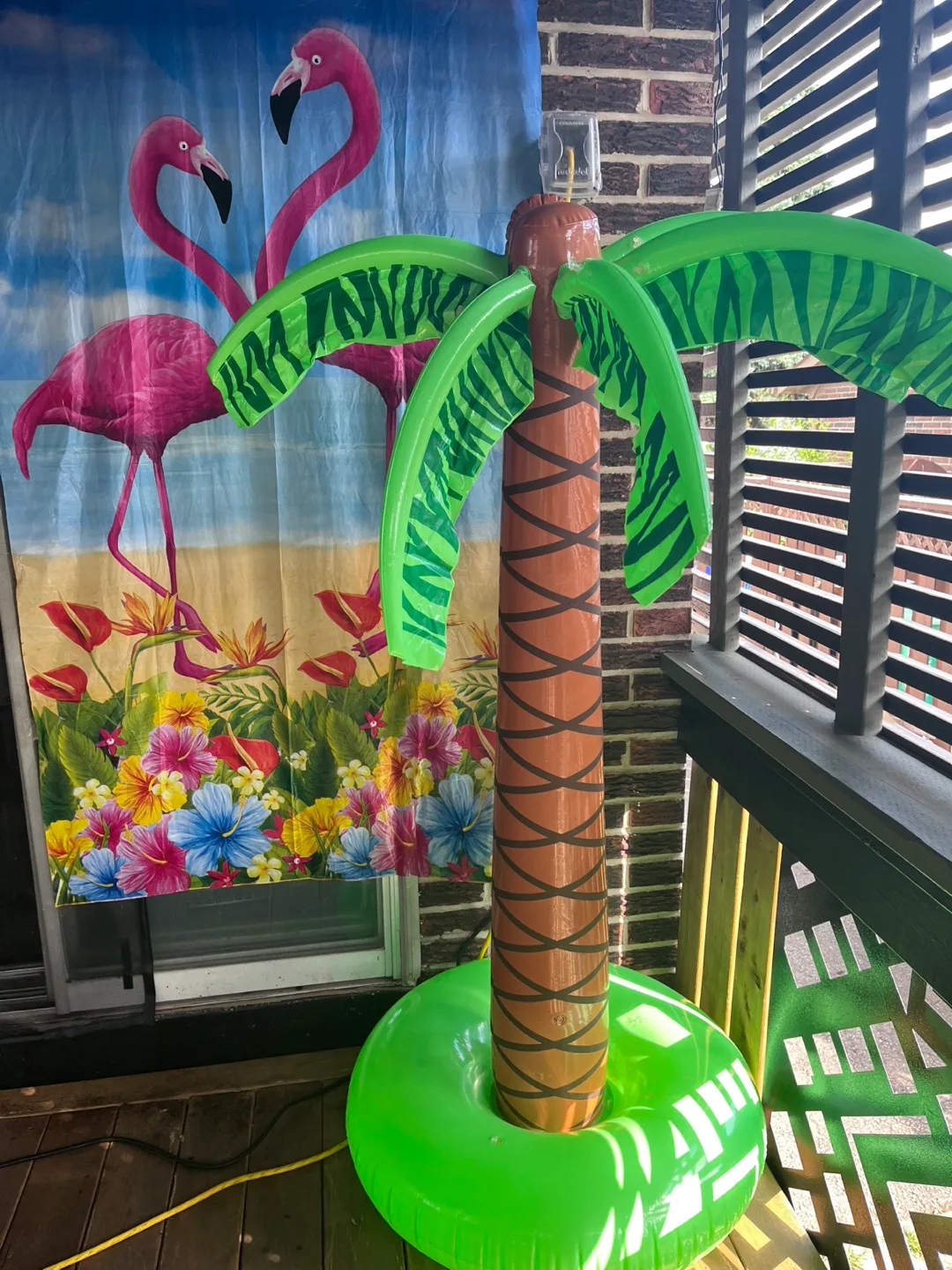 Tropical Themed Party Decorations thumbnail