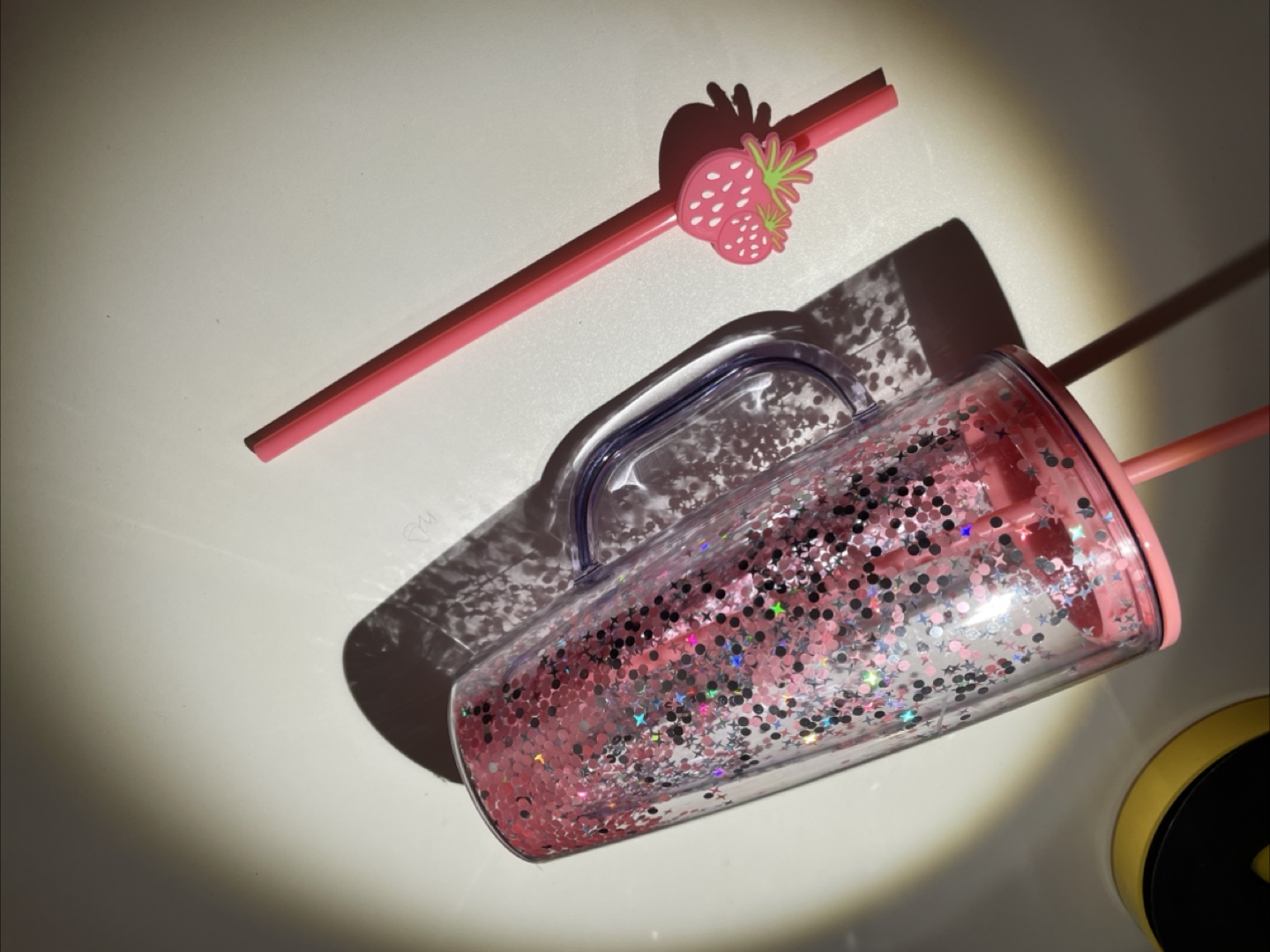 Pink Glitter Tumbler with Straw 🥕