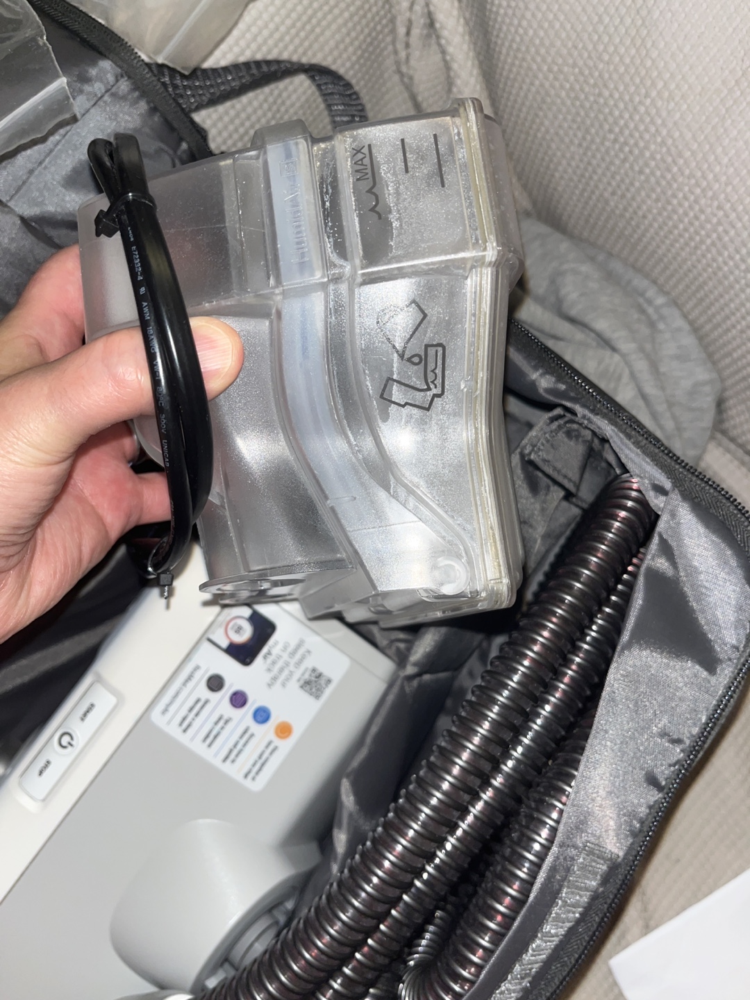 ResMed AirSense 10 CPAP Machine - photo 4