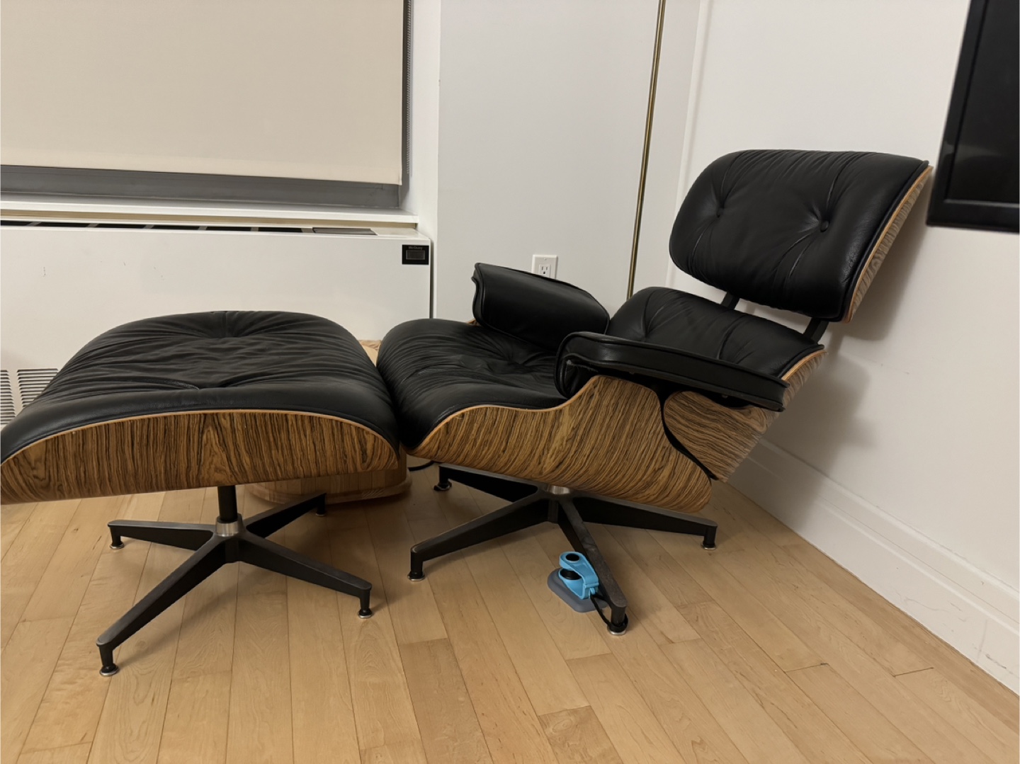 Eames Style Lounge Chair & Ottoman - Black Leather