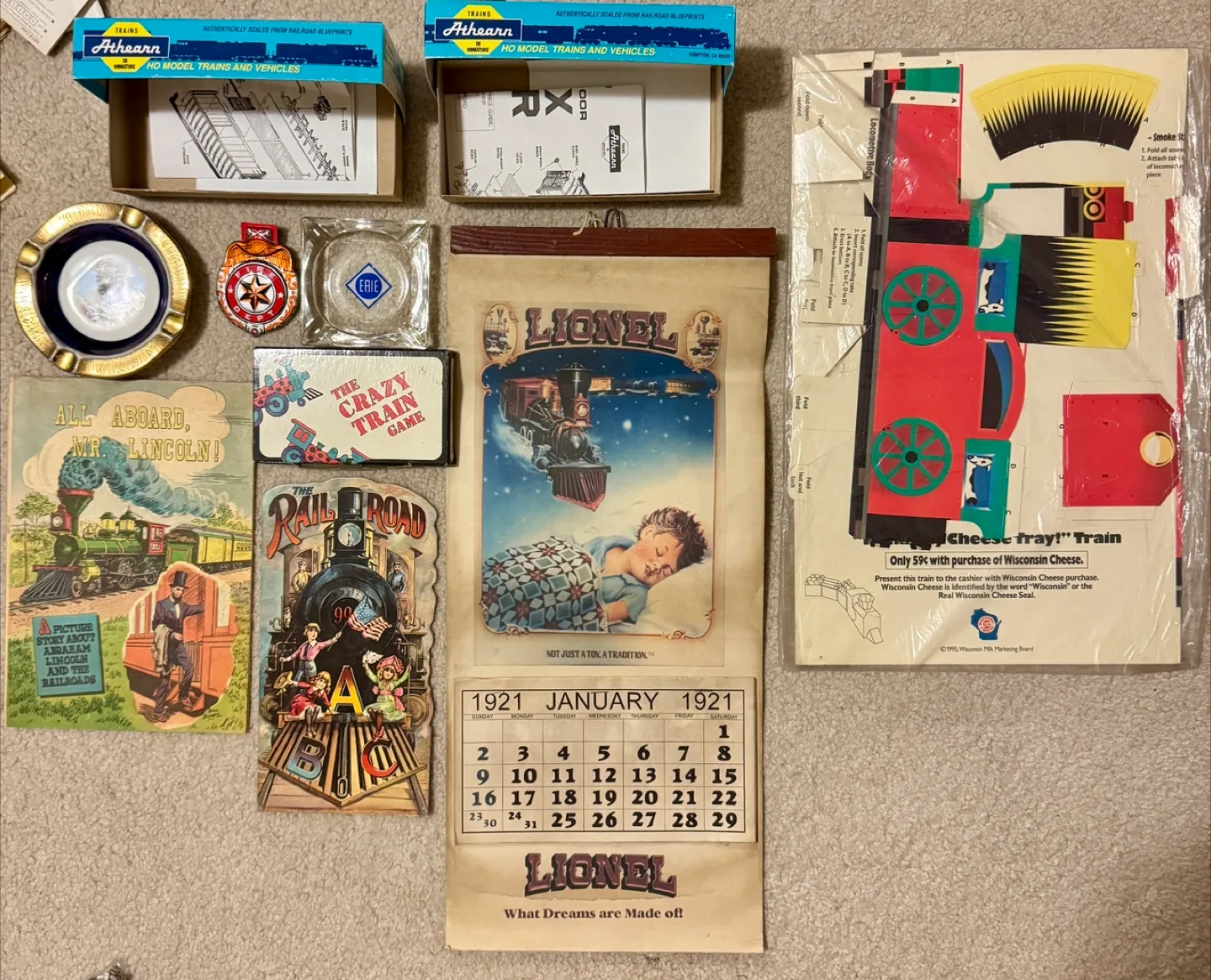 Vintage Train Collectibles - Lionel, Athearn, & More! thumbnail