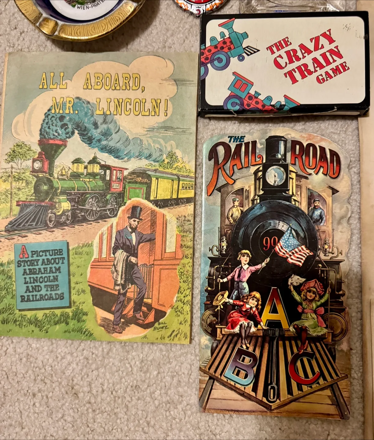 Vintage Train Collectibles - Lionel, Athearn, & More! image indicator(6)