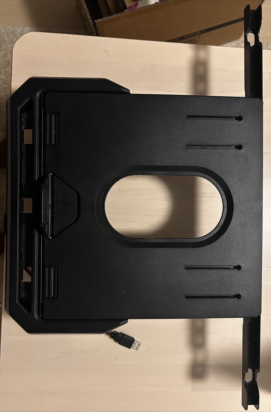 Jelly Comb RGB Gaming Laptop Stand - photo 4