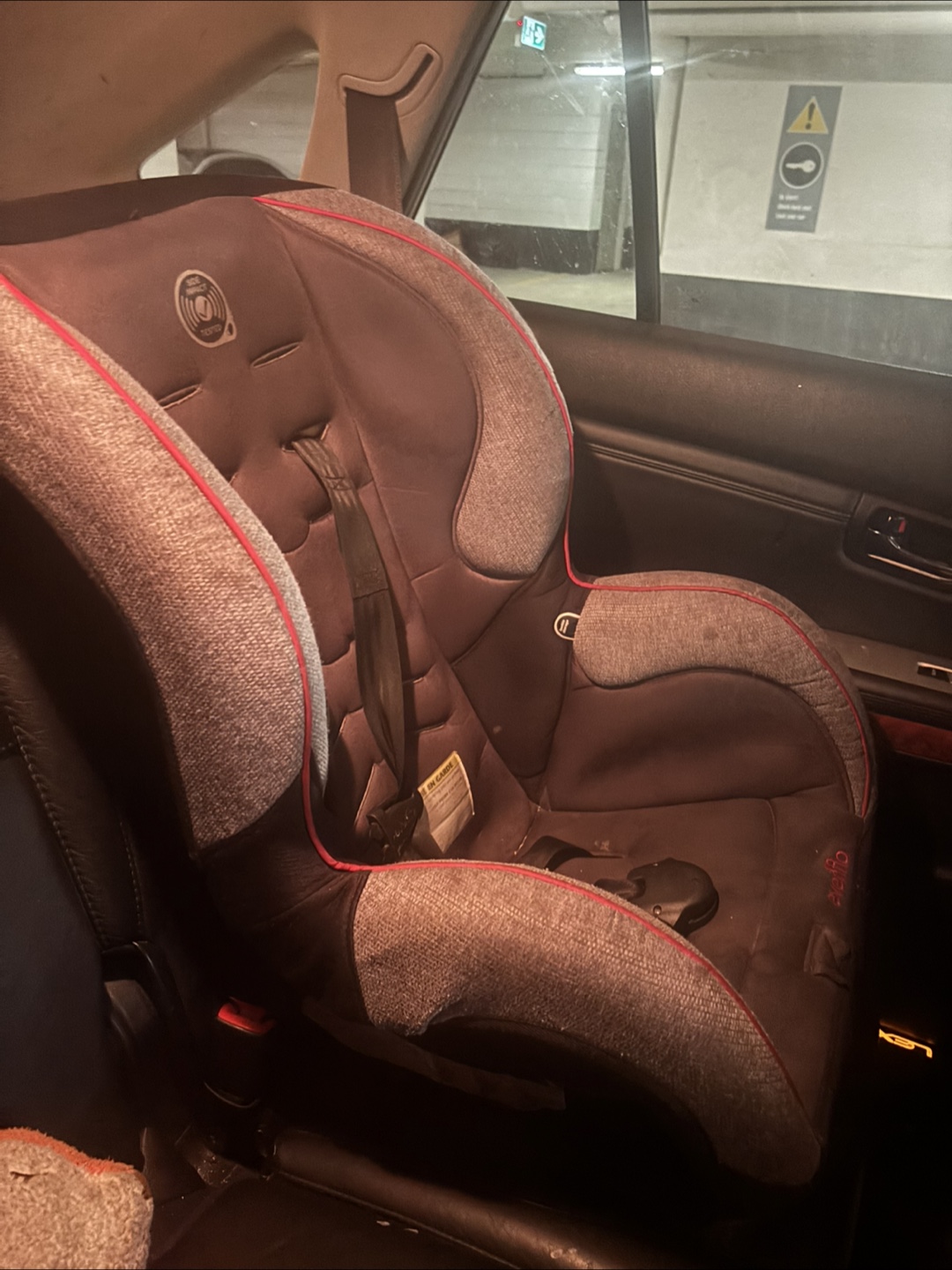 Evenflo Car Seat - photo 3