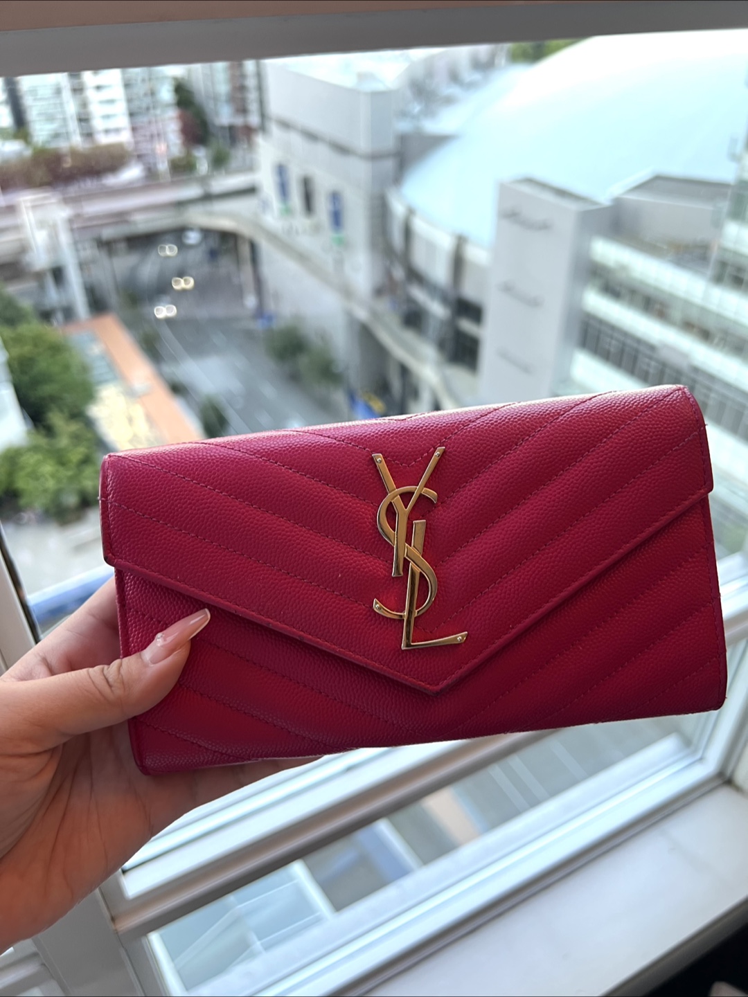 Yves Saint Laurent Quilted Leather Wallet - Fuchsia