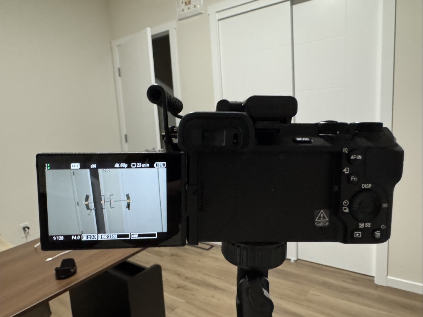 Sony Alpha a6700 Camera - photo 4