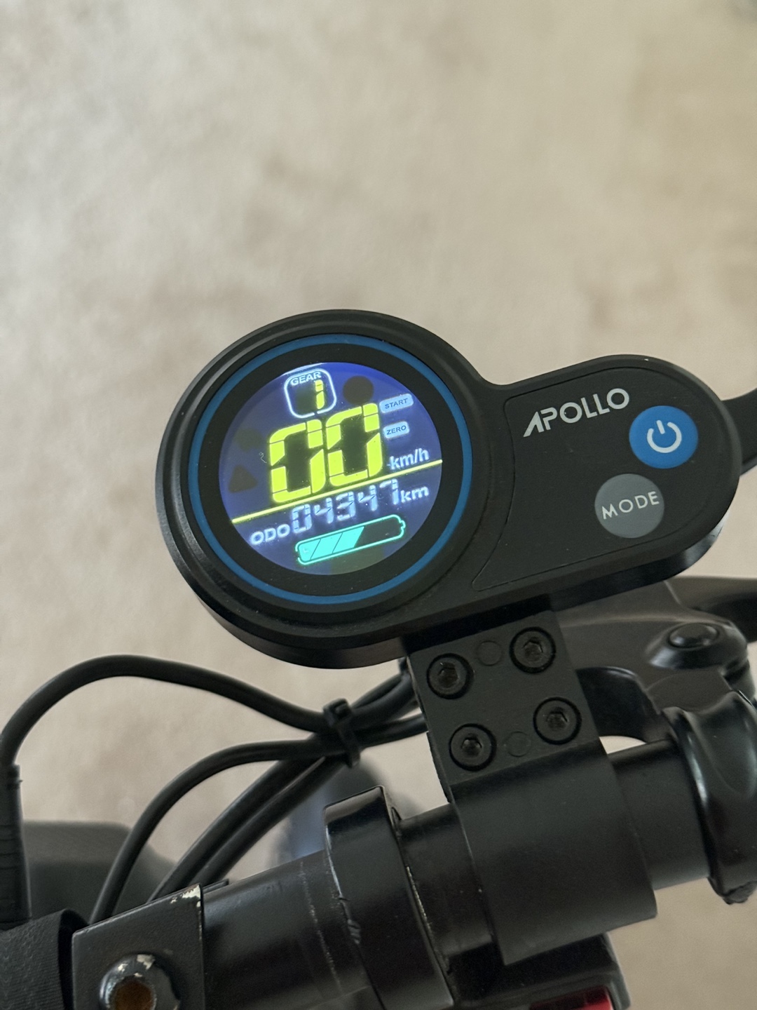 Apollo Ghost Electric Scooter - photo 2