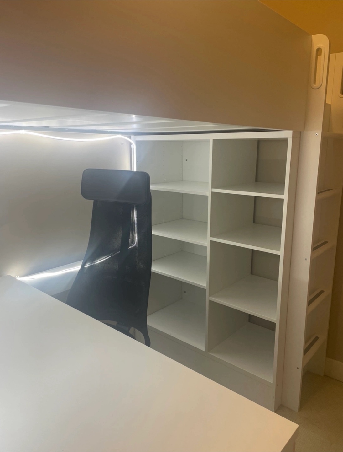 IKEA Smastad Loft Bed and Desk - photo 3