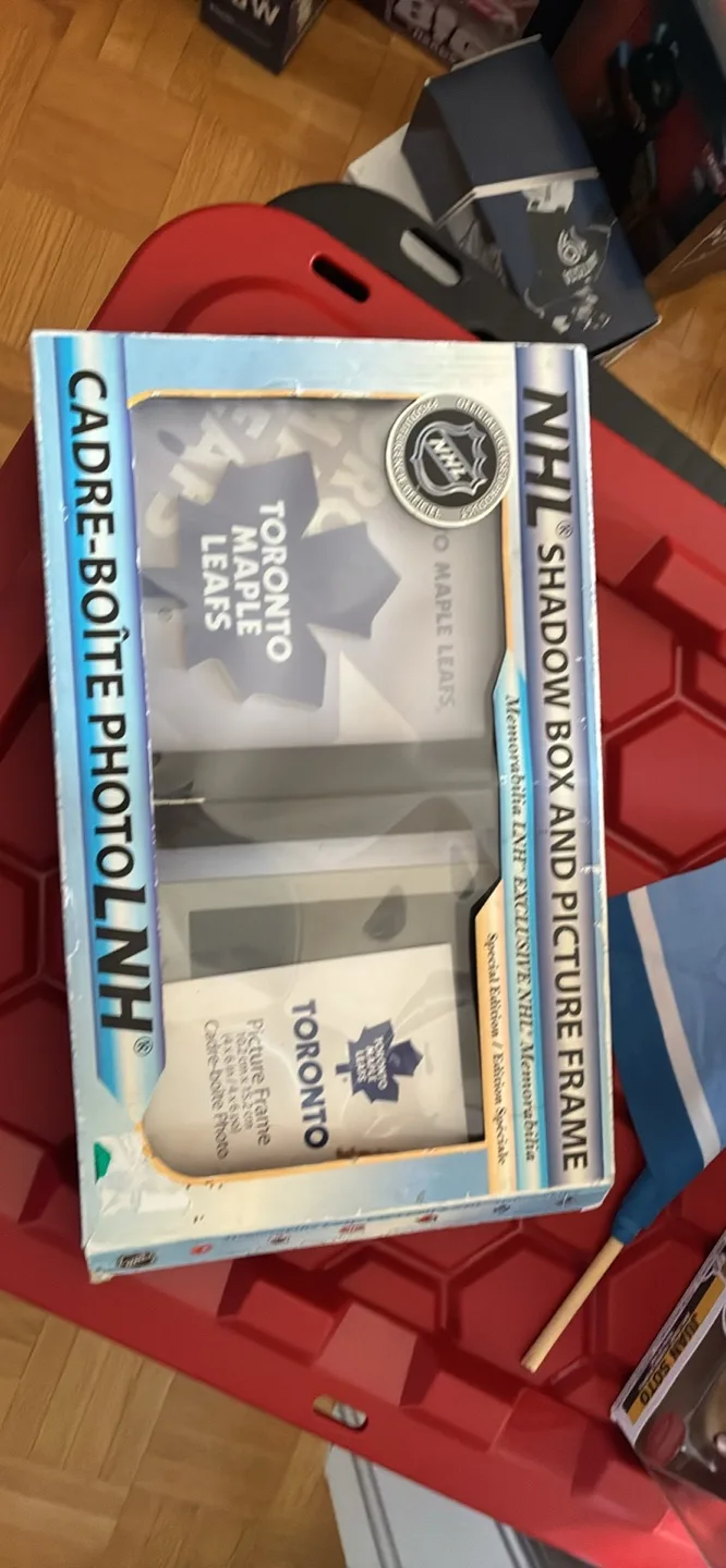 NHL Toronto Maple Leafs Shadow Box & Picture Frame thumbnail