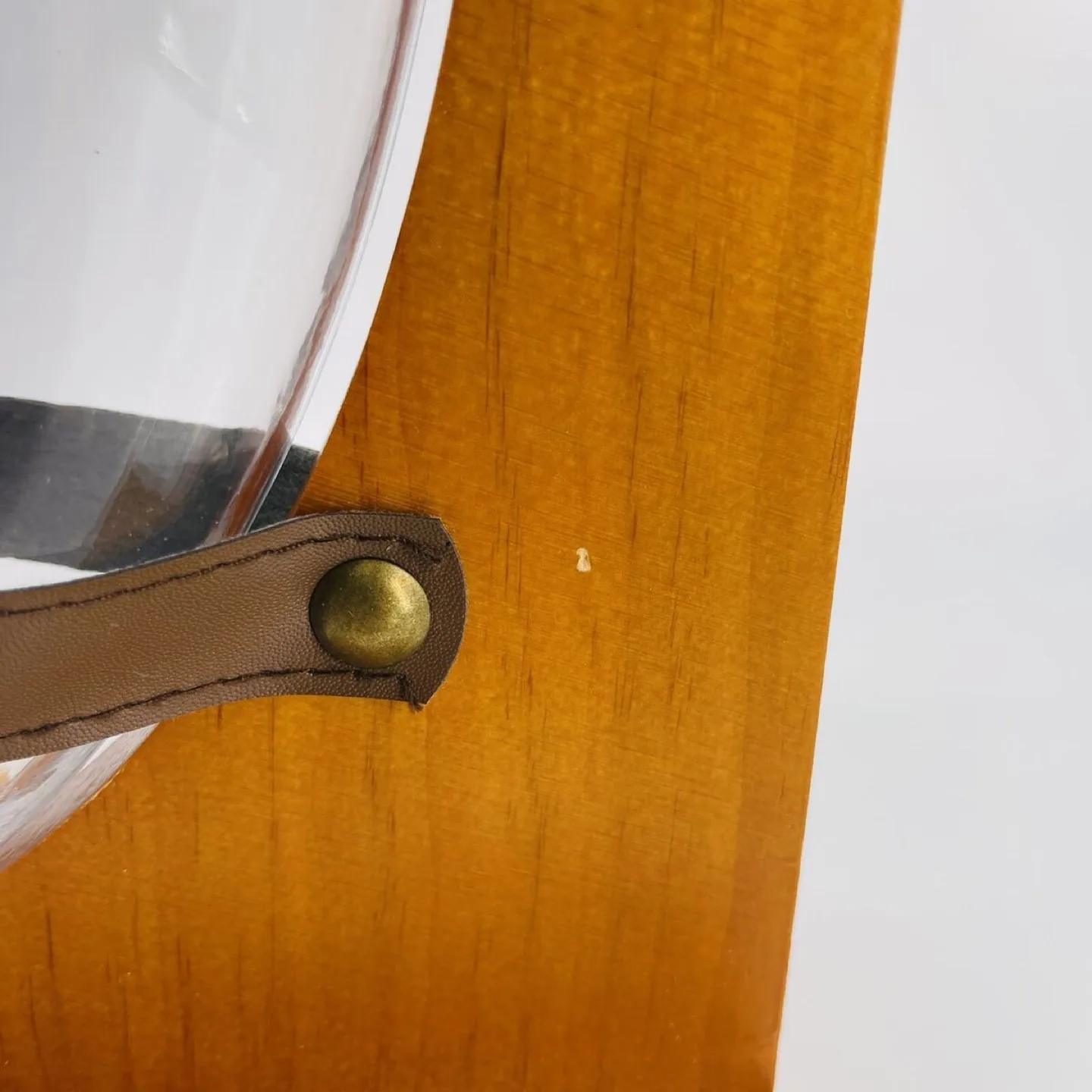 SPENCERS VIKING MEDIEVAL HORN GLASS W.WOOD STAND image indicator(2)