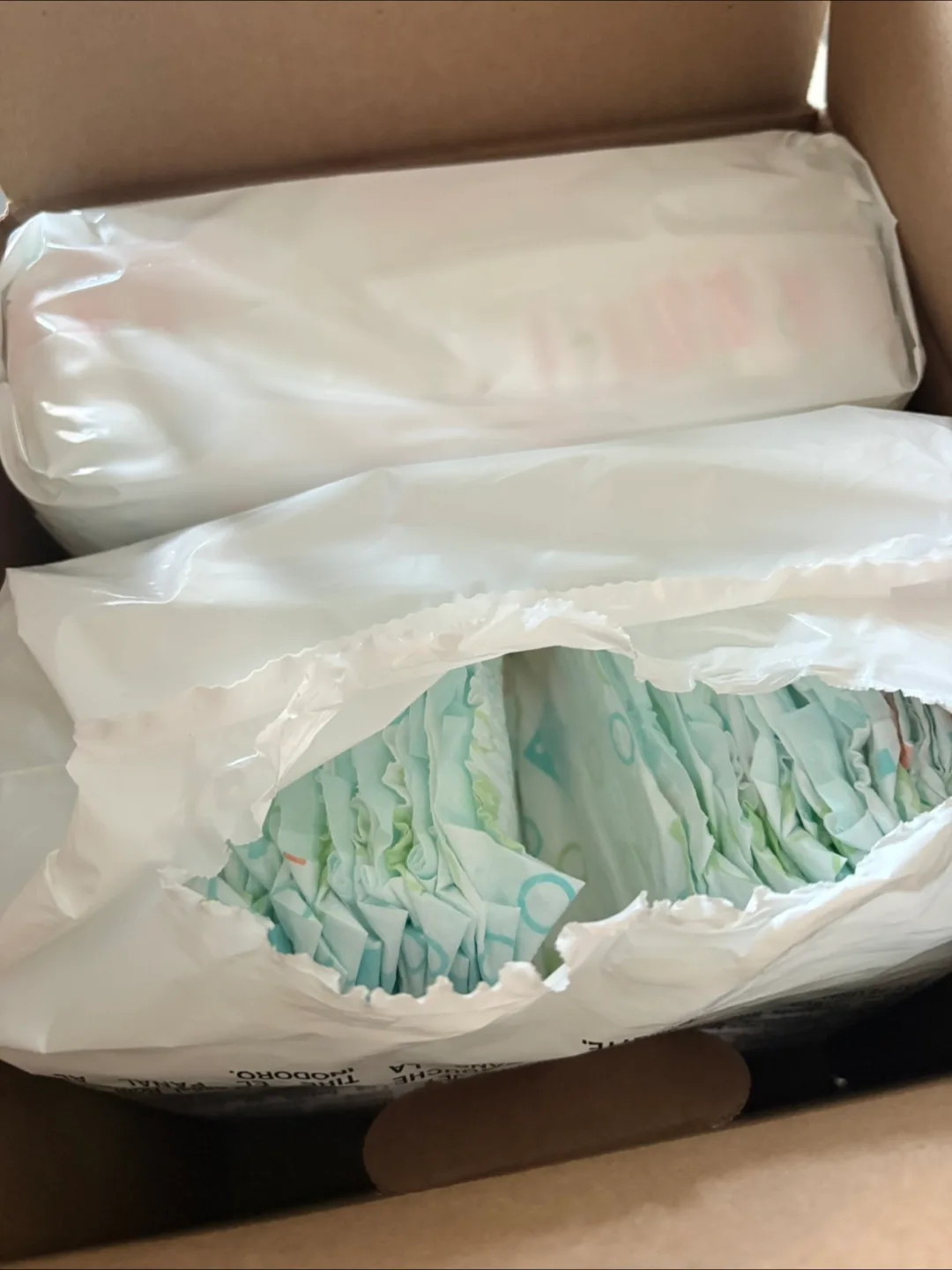 Compliments Diapers - Size 6 (16kg+ / 35 lb+) image indicator(2)