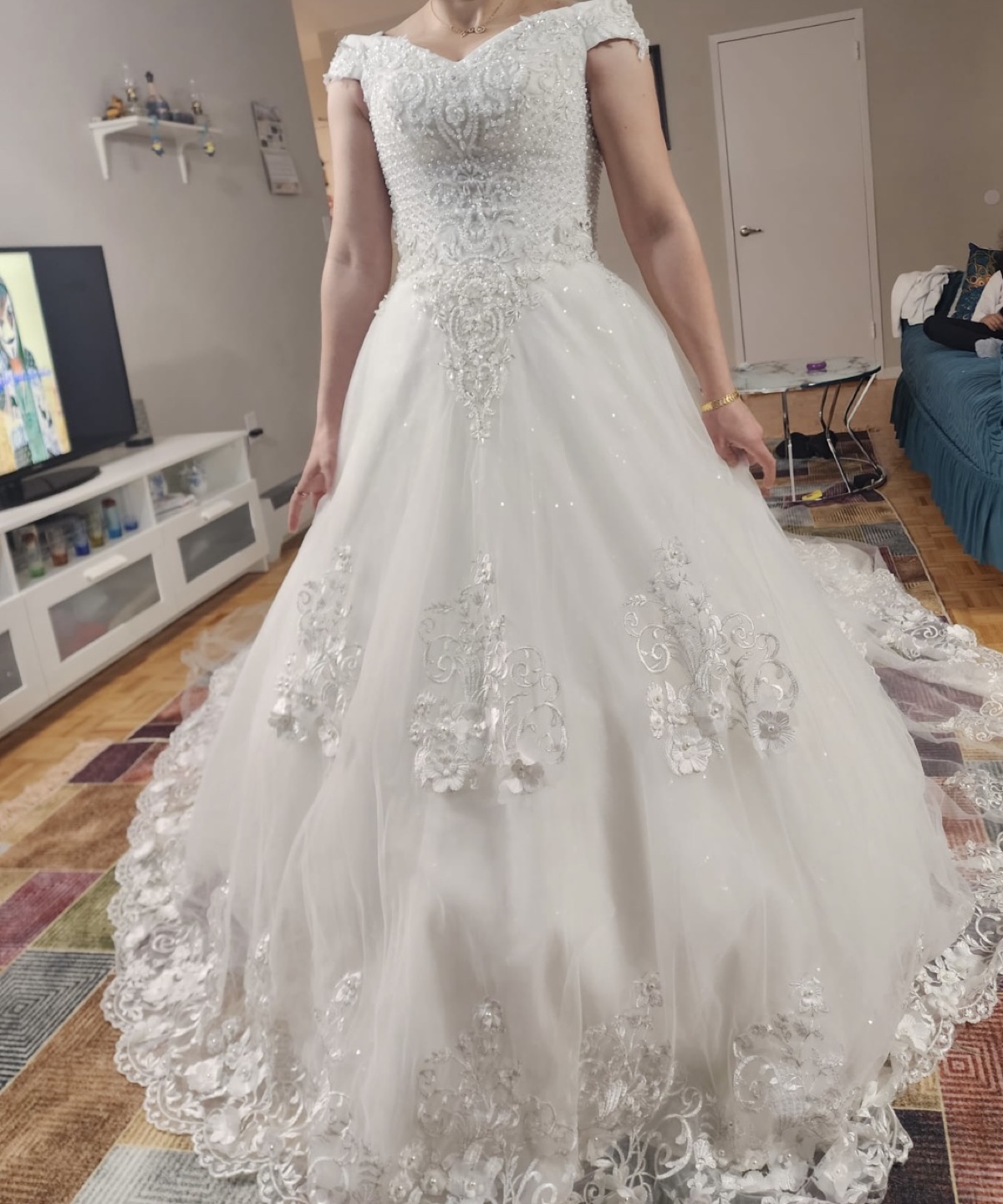 White Wedding Dress - photo 4