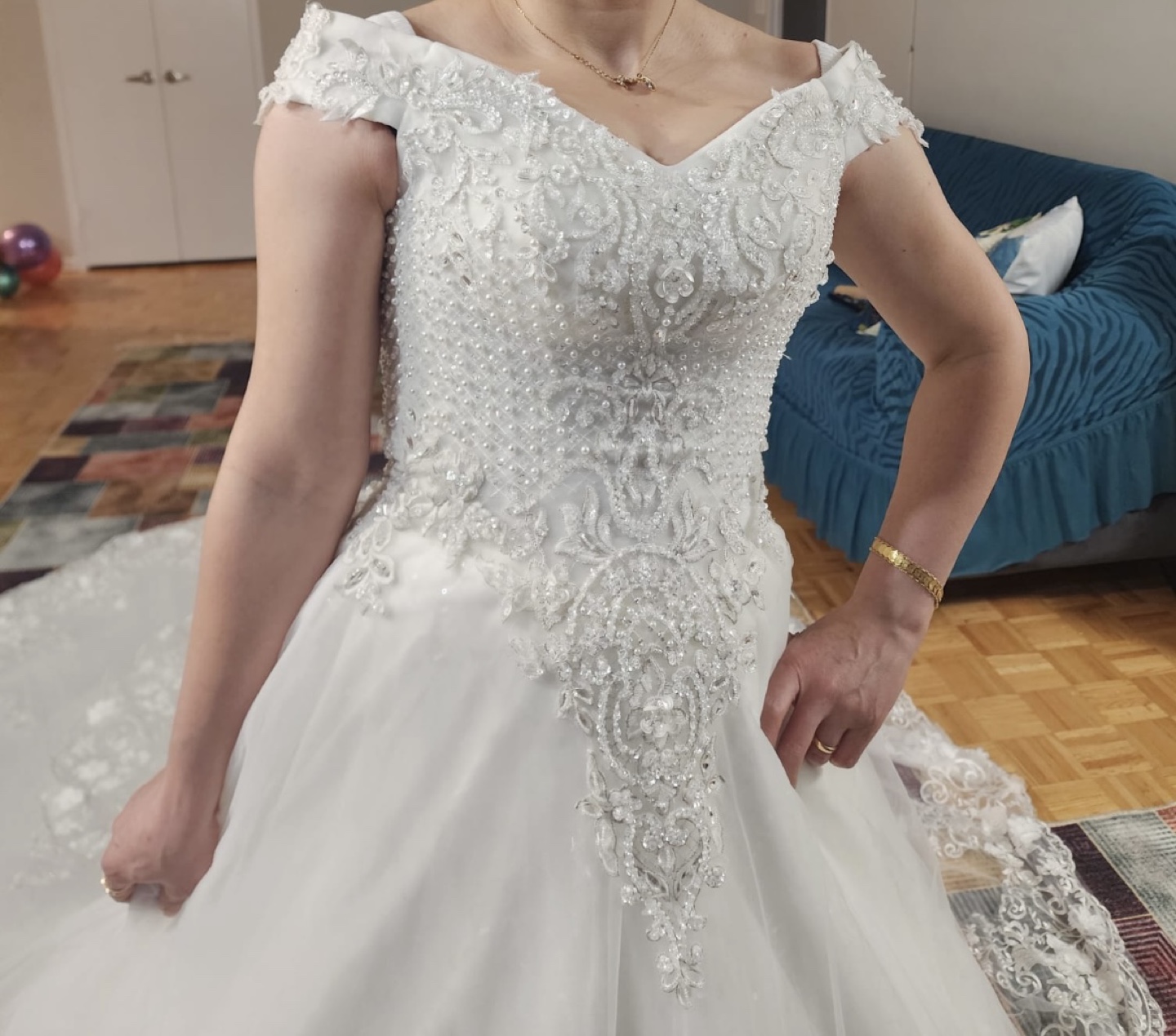 White Wedding Dress - photo 3