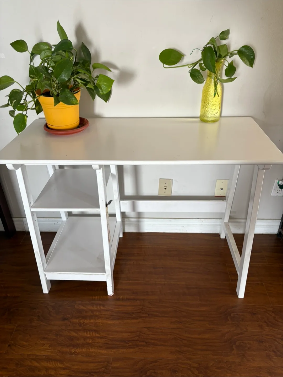 White Desk with Shelves thumbnail
