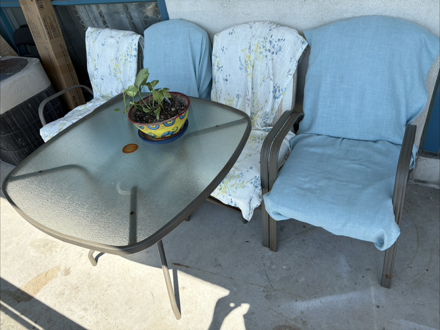 Patio Table with 4 Chairs