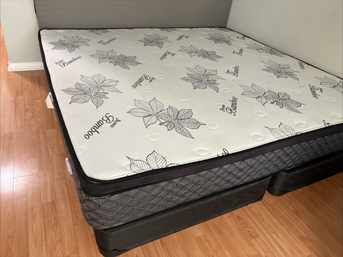 King Size Bamboo Mattress with Bed Box