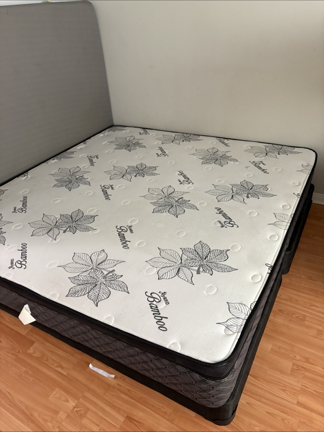King Size Bamboo Mattress with Bed Box - photo 2