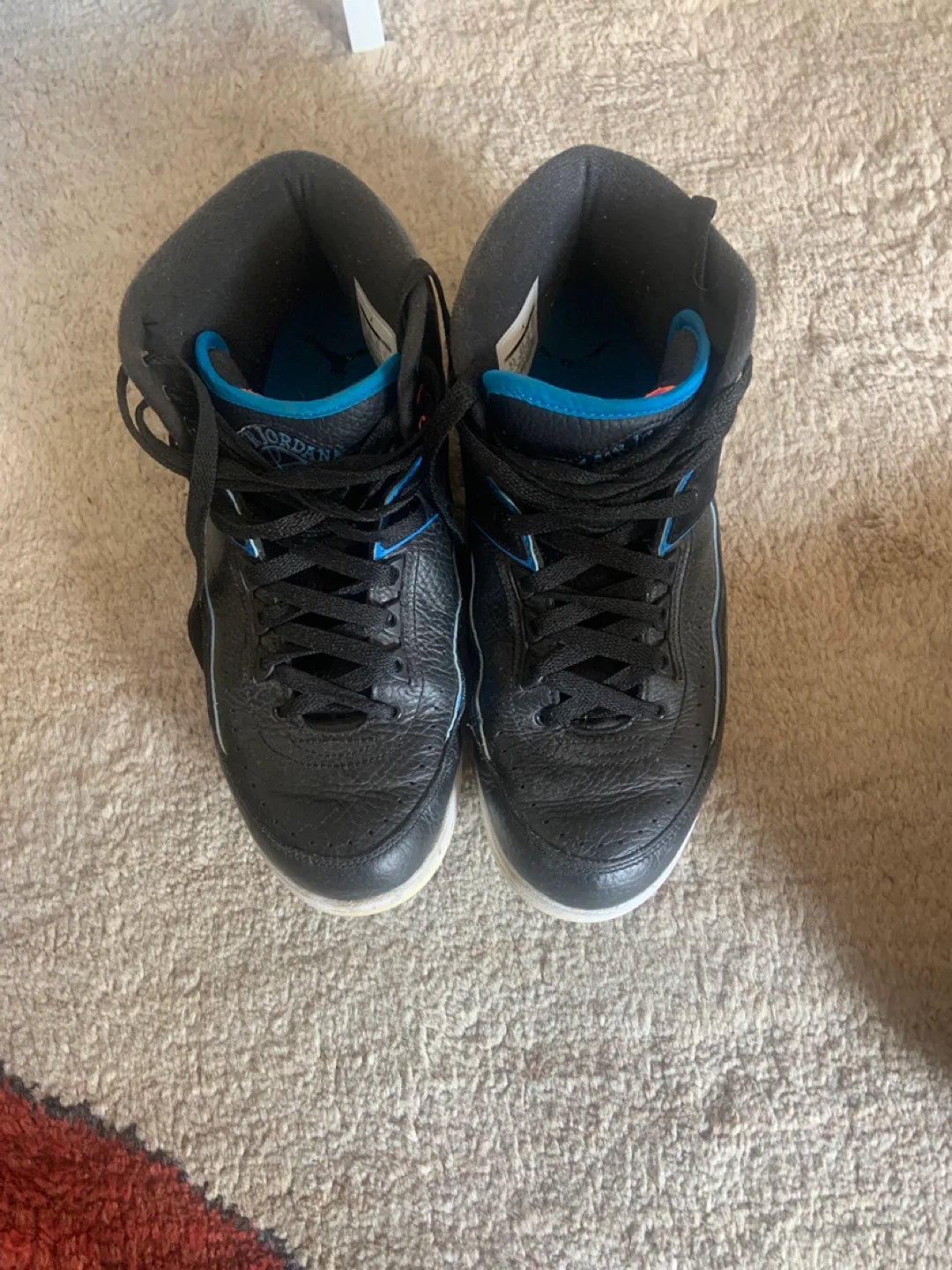 Nike Air Jordan 2 Retro Black/Blue Size 9.5 thumbnail
